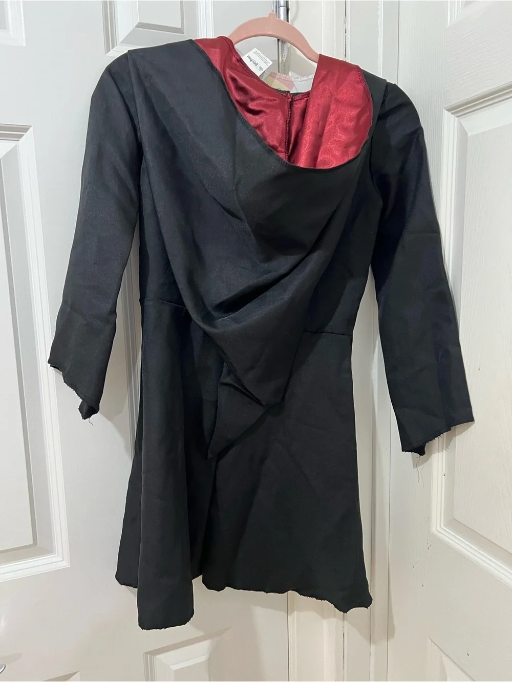 Disguise Black and Red Wizard Robe Costume with Crest